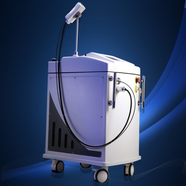 Long Pulse Nd: YAG Laser Hair Reduction